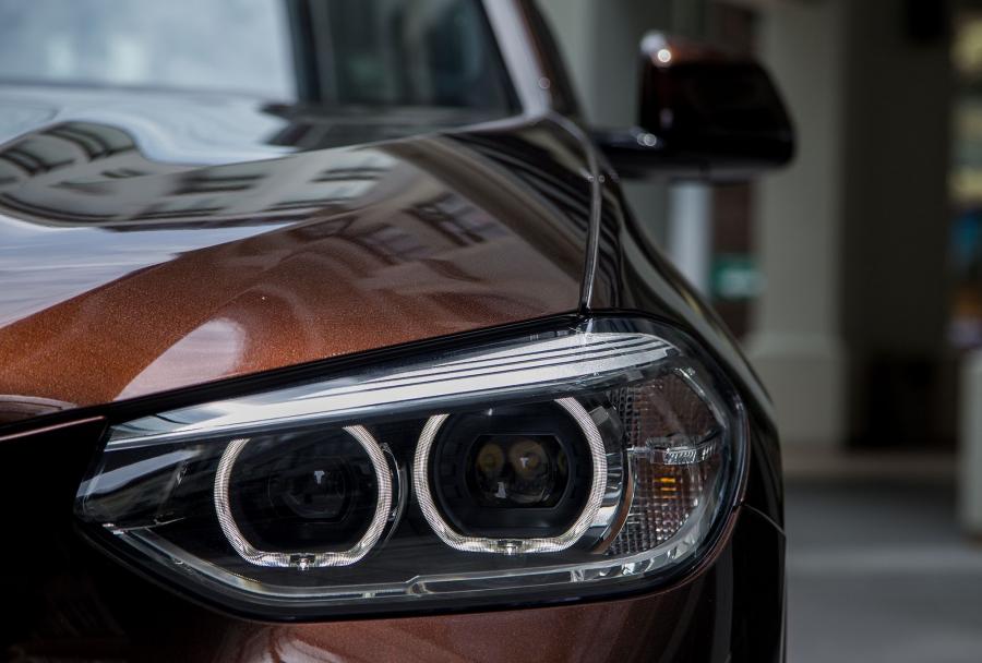Детали экстерьера BMW X3 xDrive30i Luxury Line (G01) 2018 года  (MY) (фото 4 из 23)